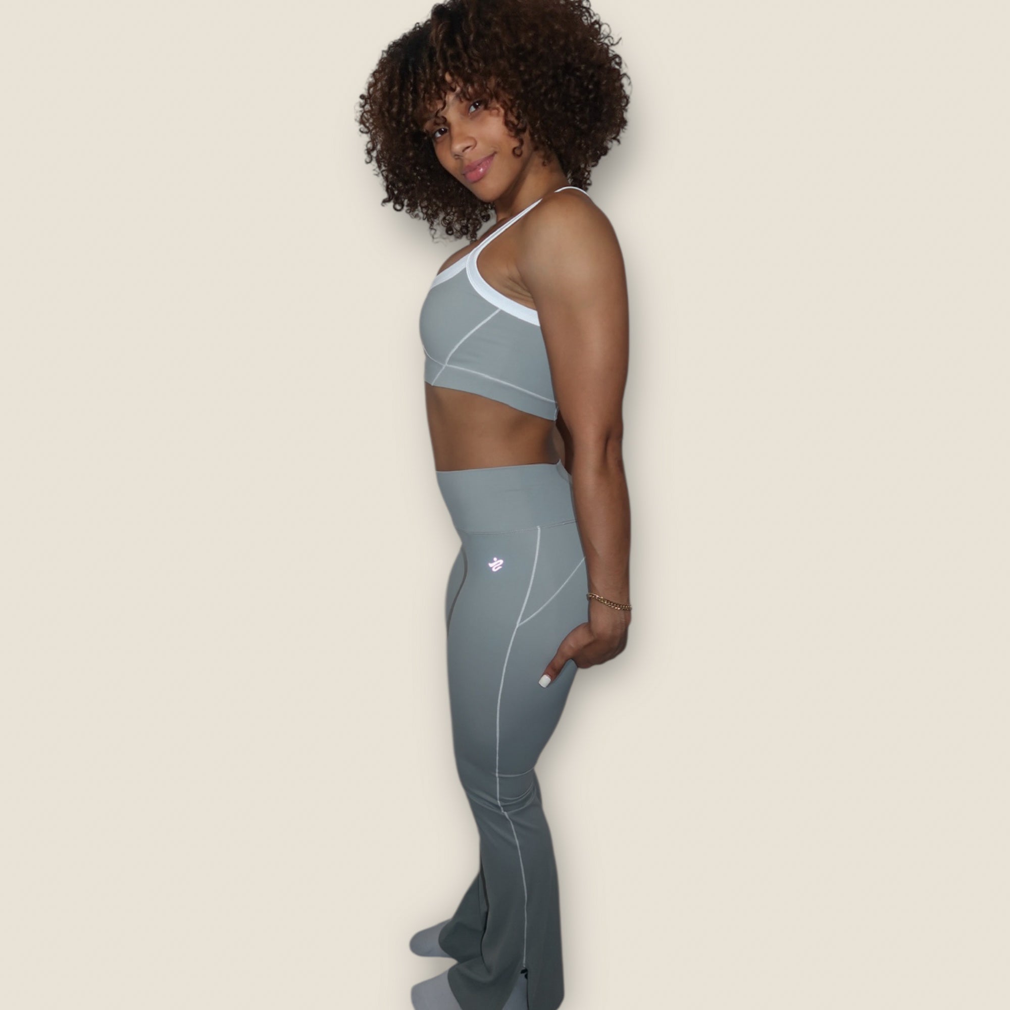 Gray Aura set